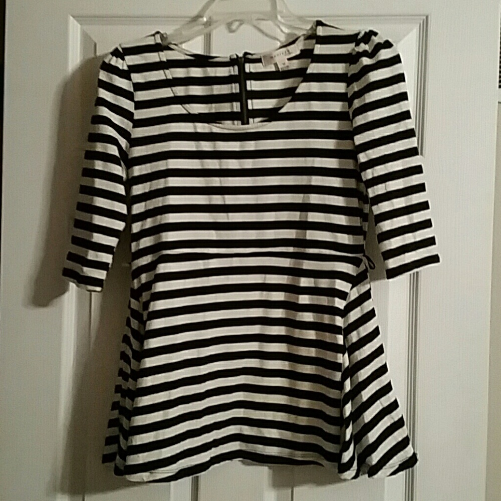 Women's peplum top